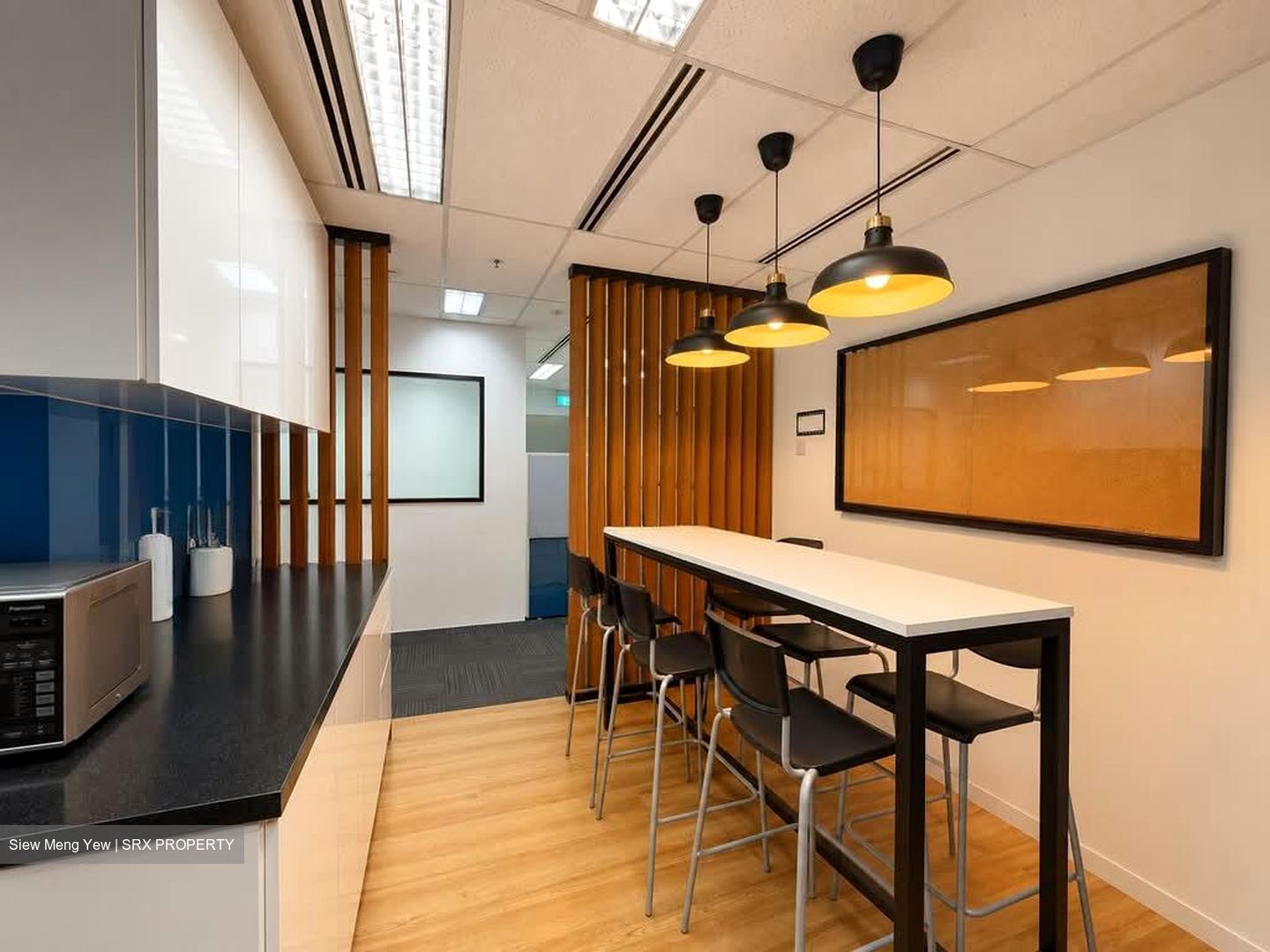 Robinson 112 (D1), Office #588637861